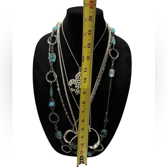 Elegant Silver and Blue Necklaces 5 necklaces plus mannequin - Picture 3 of 4
